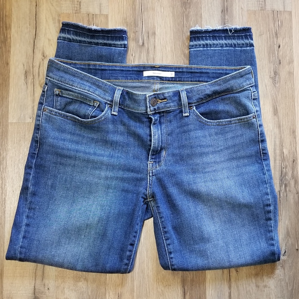 Levi 711 Skinny Jeans